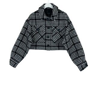 Crop short jacket coat bouclé Puff Sleeve black & white SZ small DYNAMITE